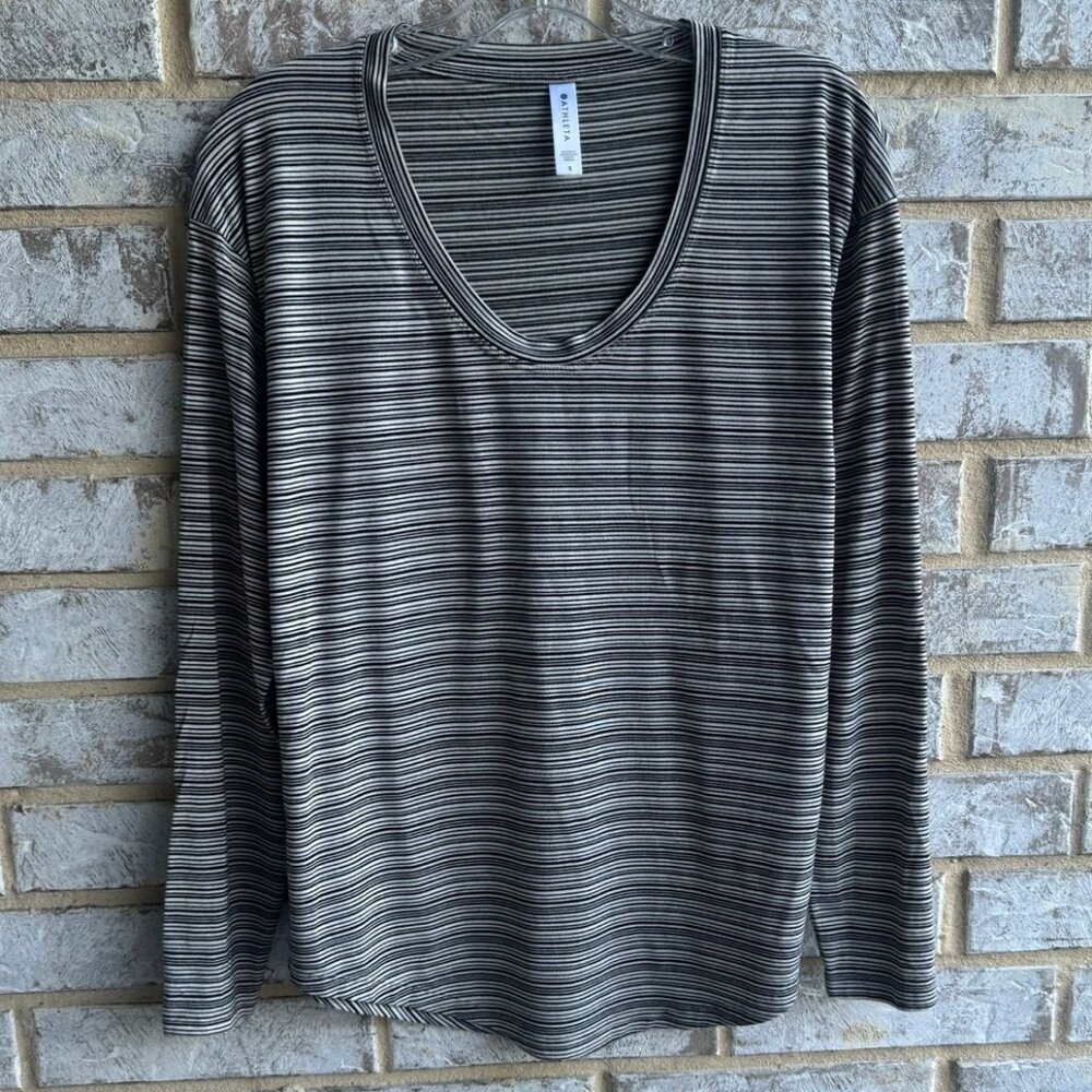 Athleta Long Sleeve Scoop Neck White/Black Striped Shirt Women's Size S